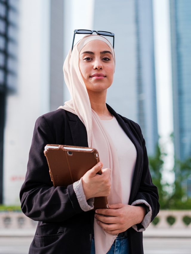 5 Easy Steps to Find a New Job in Dubai - insura.ae