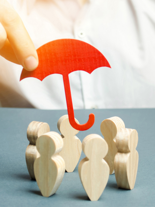 How to Insure Your Employees in UAE - insura.ae